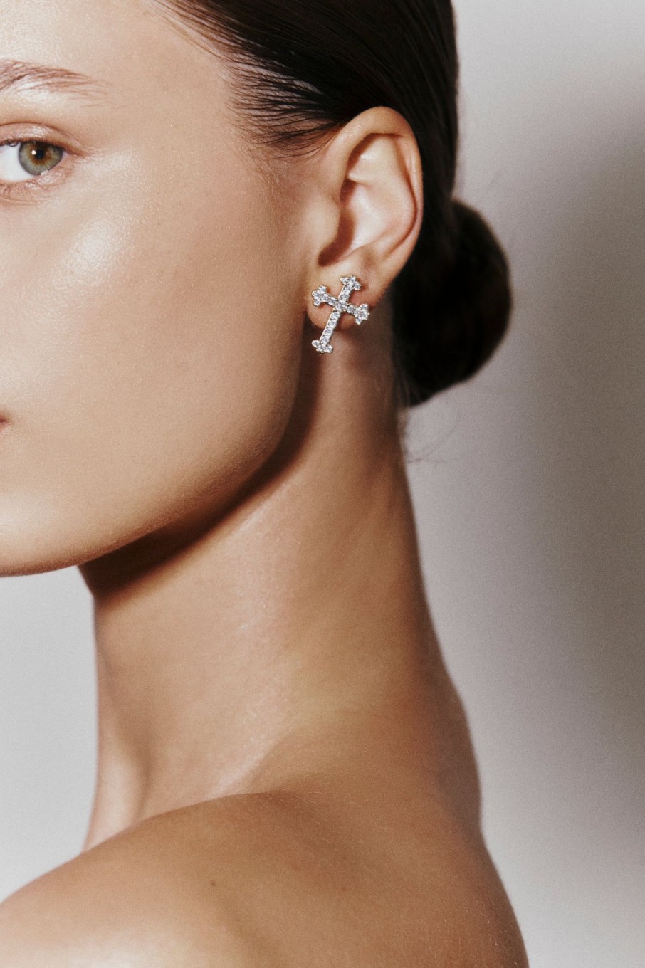 Earrings Lili Claspe | Large Gala Cross Studs