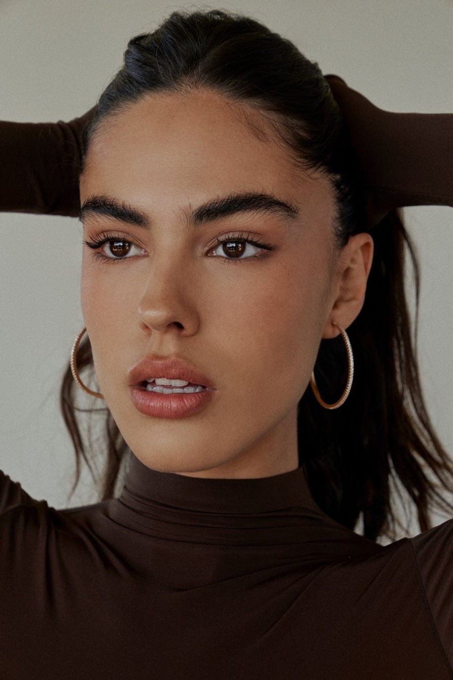 Earrings Lili Claspe | Medium Lucky Me Single Row Hoops