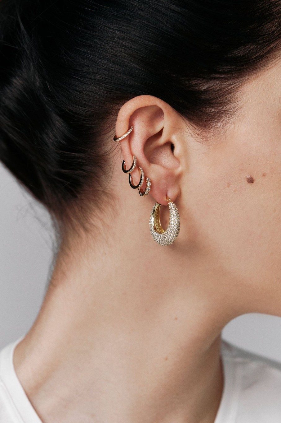 Earrings Lili Claspe | Small Pave Becca Hoops